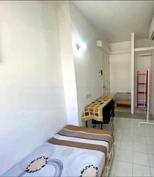 Lucky Plaza (D9), Apartment #457866511